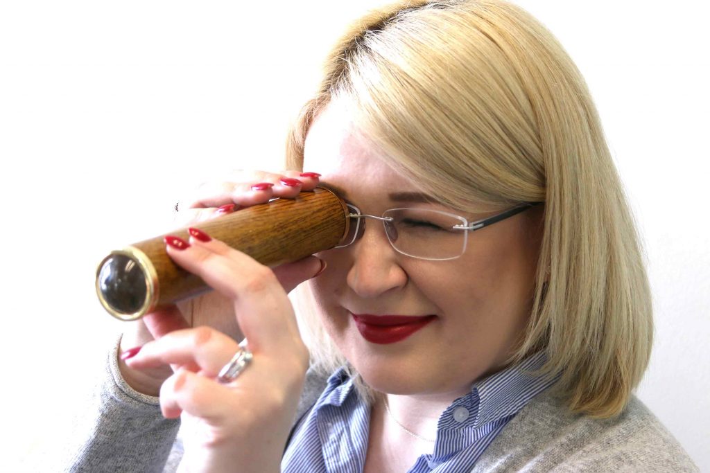 Wir begleiten Beauty-Bloggerin Karin Grüttner zur Voruntersuchung in die Augenlaserklinik München