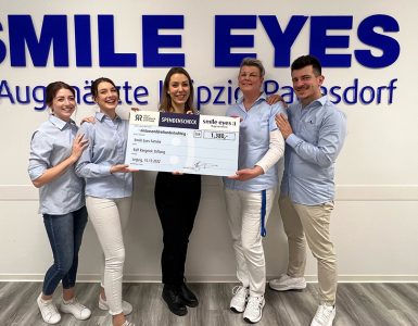 Ralf Rangnick Stiftung erhält Spende von Smile Eyes Leipzig Mitarbeitern